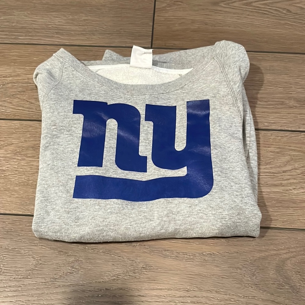 never worn nike crewneck